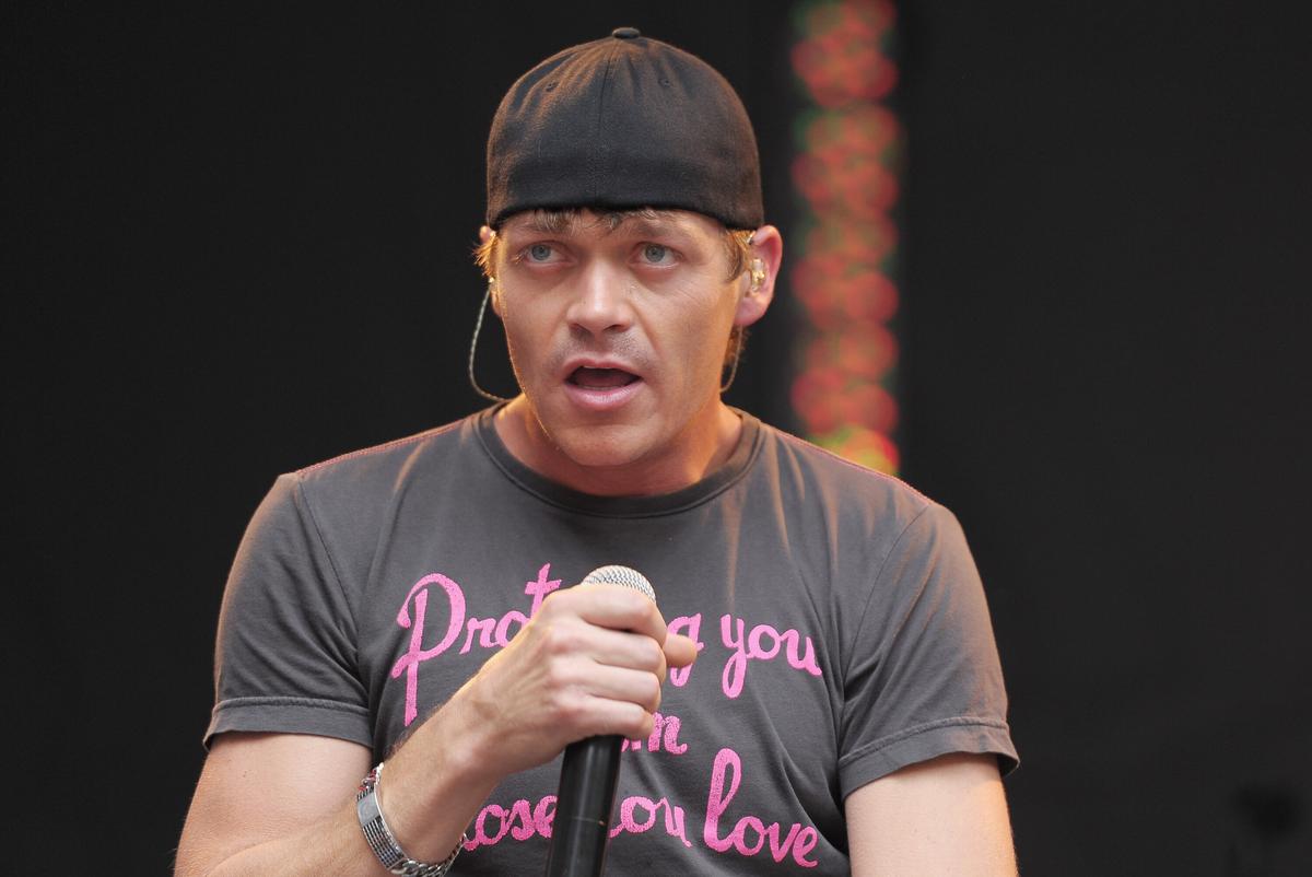 3 Doors Down Frontman Brad Arnold Diagnosed With Stage 4 Kidney Cancer