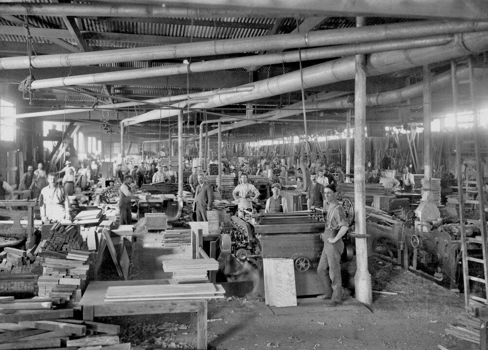 Science and Liberty: Social Physics From Comte to Samuelson