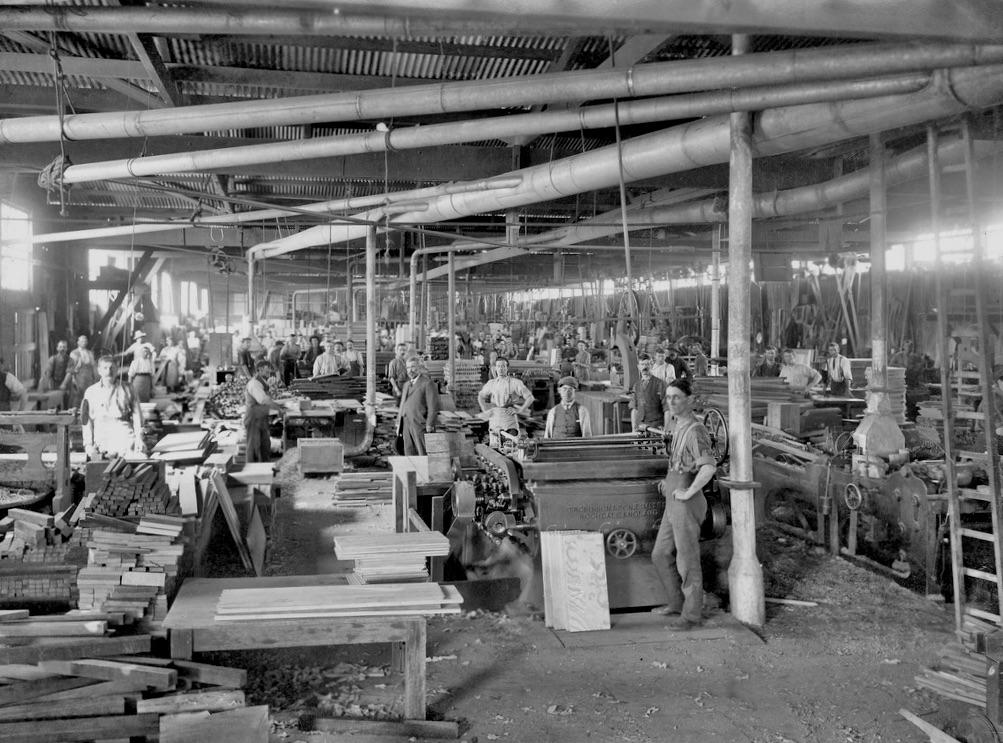 Science and Liberty: Social Physics From Comte to Samuelson