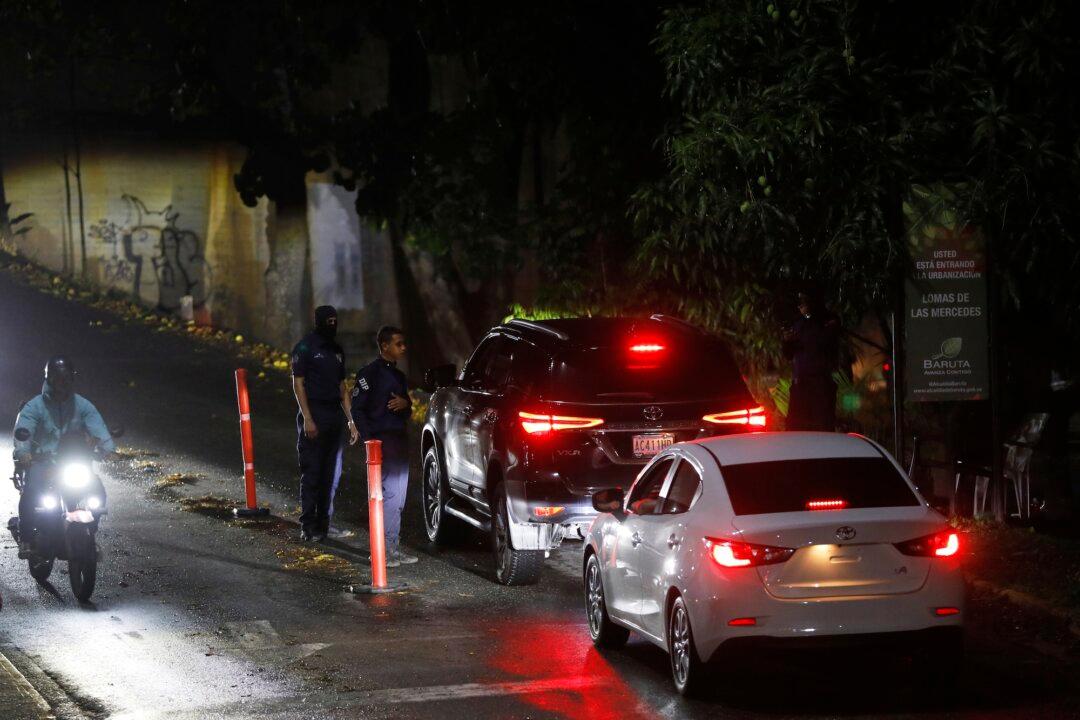 Rubio Says Venezuelan Dissidents Freed in Rescue Operation