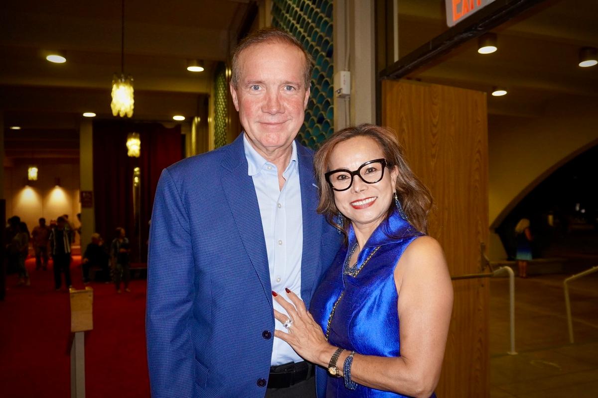 Shen Yun Applauded for Connecting the Past With the Present