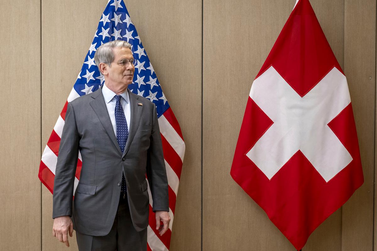 US, Switzerland Reach Tariff Deal That Lowers Duties on Swiss Goods to 15 Percent thumbnail