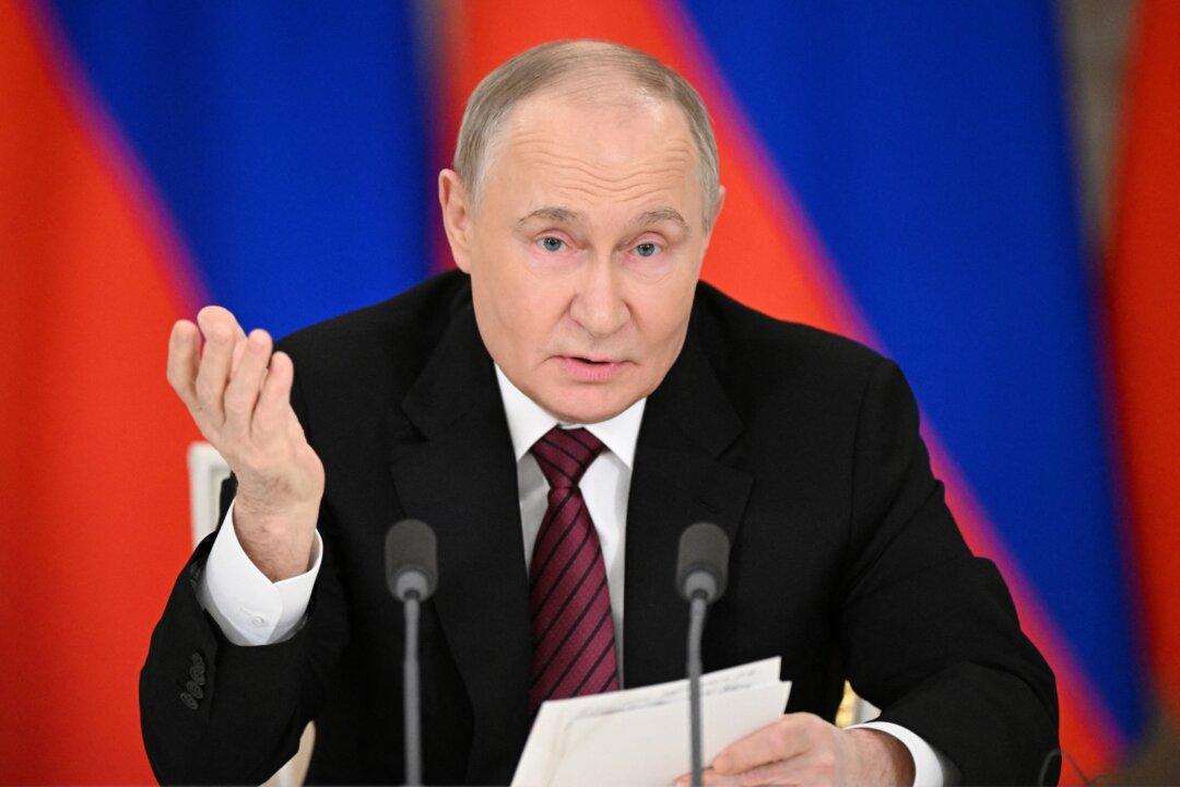 Putin Says Russia Creating ‘Buffer Zone’ Along Ukrainian Border
