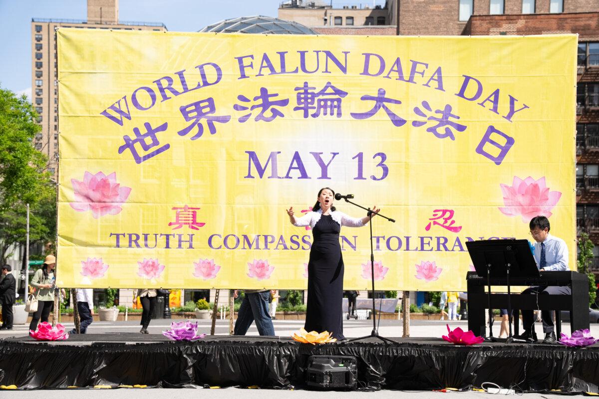 A performance commemorating the world's Fanada Faday held at Union Square in New York City on May 11, 2025 (Rally Die/Epoch Times)