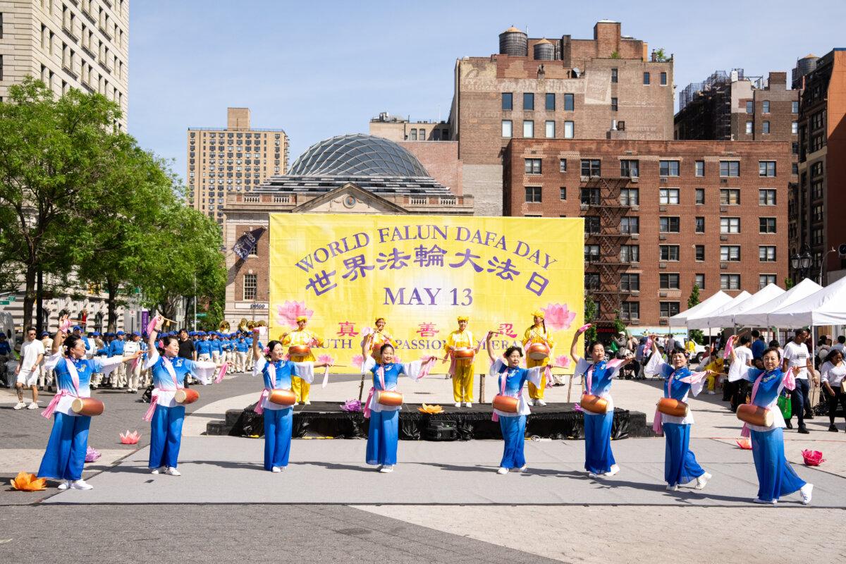 A performance commemorating the world's Fanada Faday held at Union Square in New York City on May 11, 2025 (Rally Die/Epoch Times)