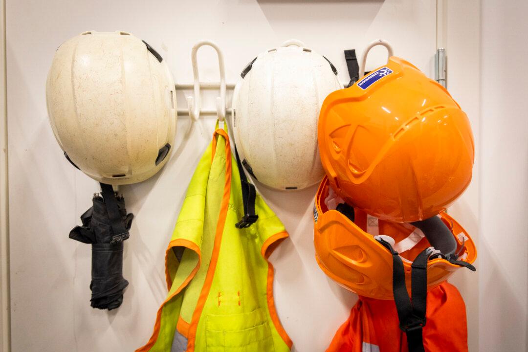 If US, Europe Don’t Move on Greenland’s Minerals, the Island Could Partner With China: Minister