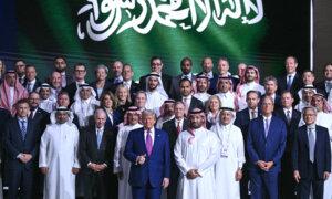 Trump Pitches Americaâs âGolden Ageâ to Wealthy Gulf Investors