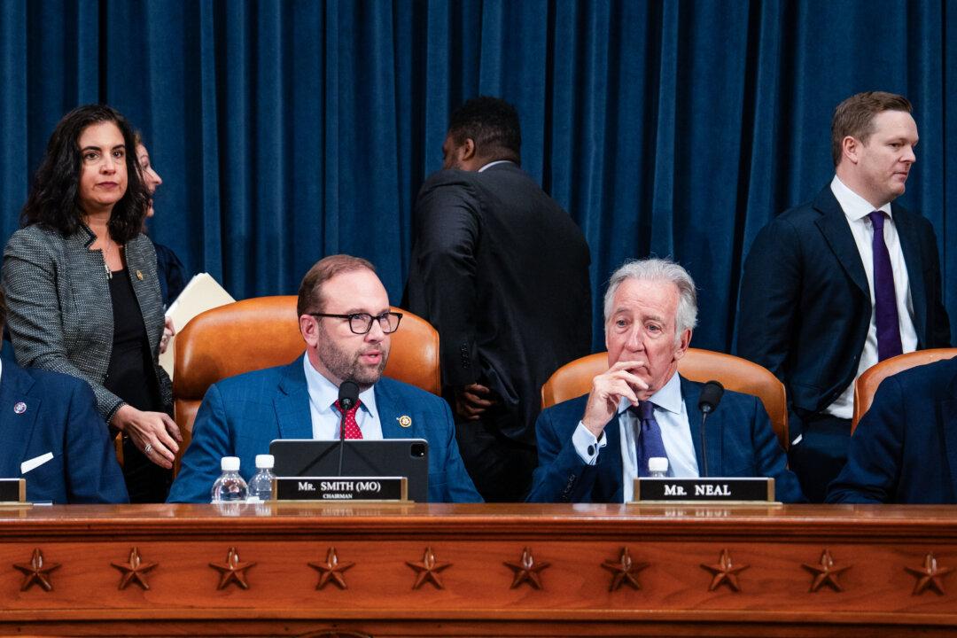 GOP Seeks to Revoke Tax Exemptions From Nonprofits Materially Supporting Hamas, Other Terrorist Groups