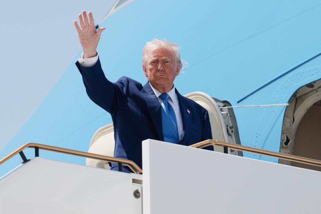 Trump Wraps Up Middle East Trip, Returns to Washington