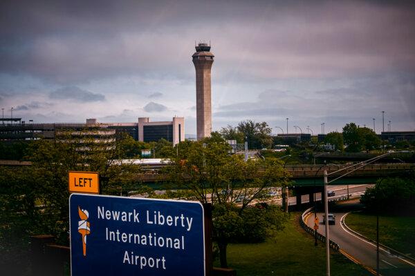 What to Know About the Problems in Newark’s Airspace