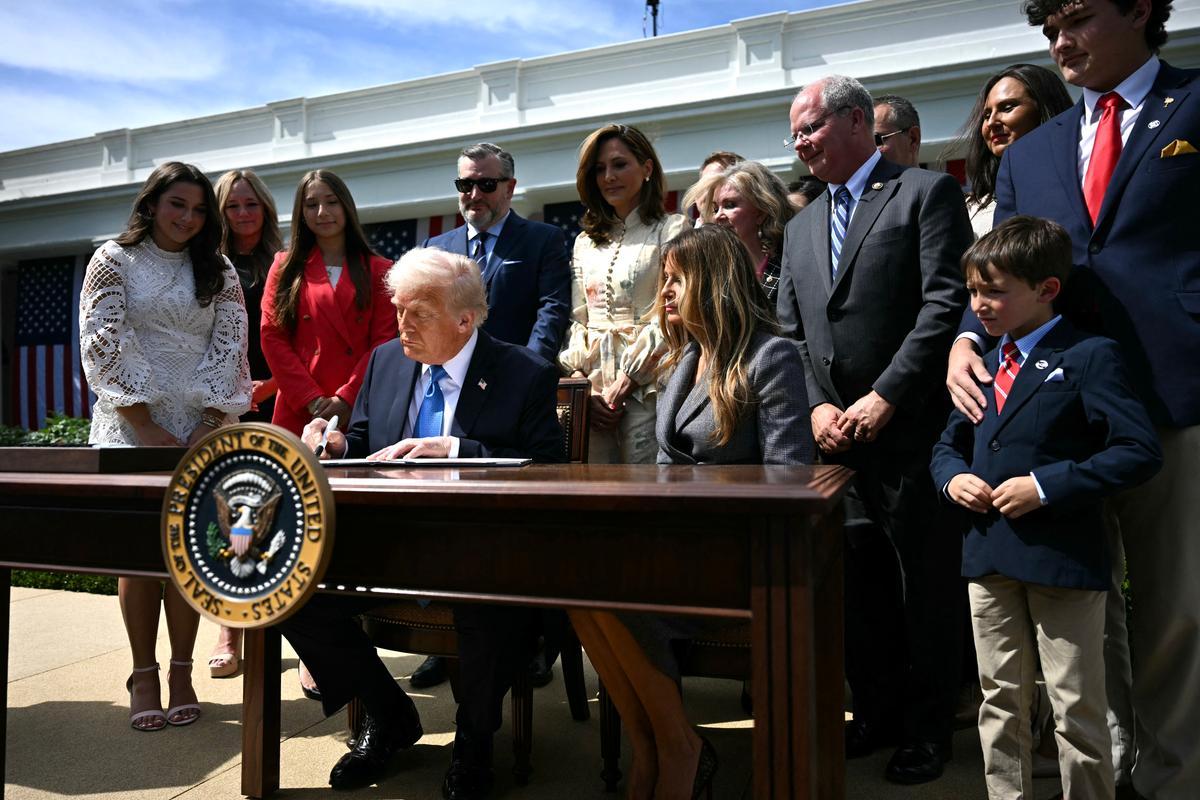 Trump Signs ‘Take It Down Act’ Targeting Deepfake and Revenge Porn