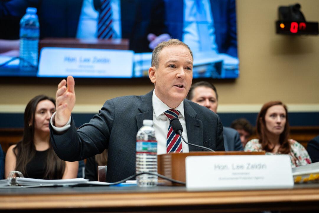 State AGs Urge EPA to Cut Funding for Alleged Effort to ‘Sway Judges’ in Climate Lawsuits