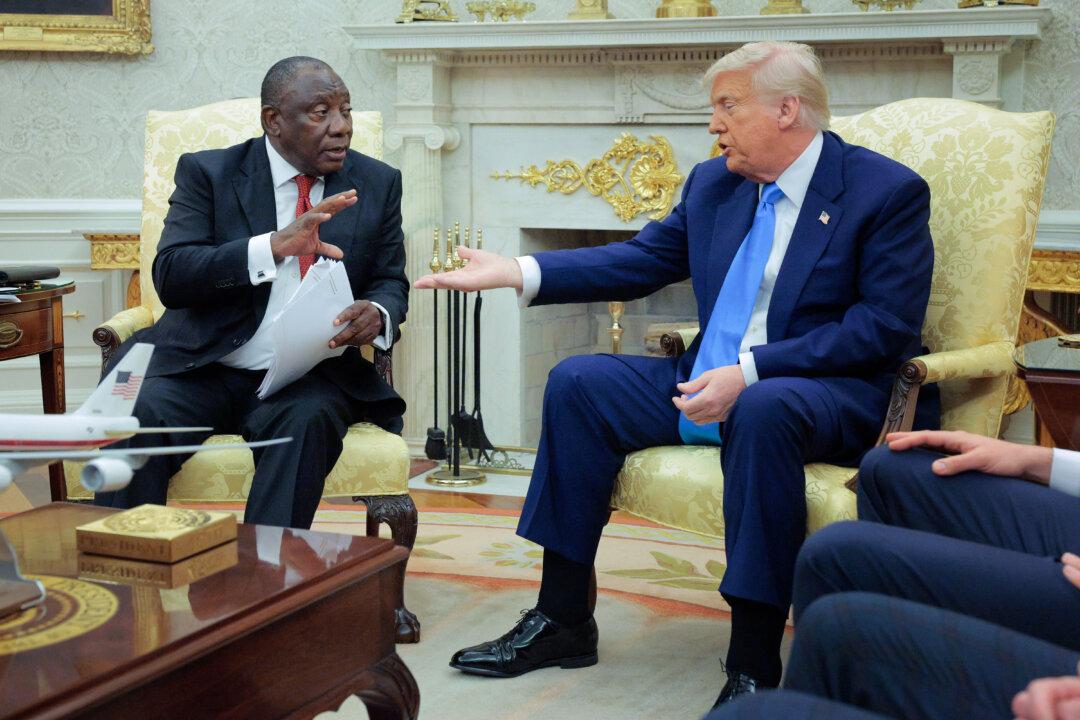 Trump Confronts Ramaphosa Over ‘Afrikaner Genocide’ in Oval Office Meeting