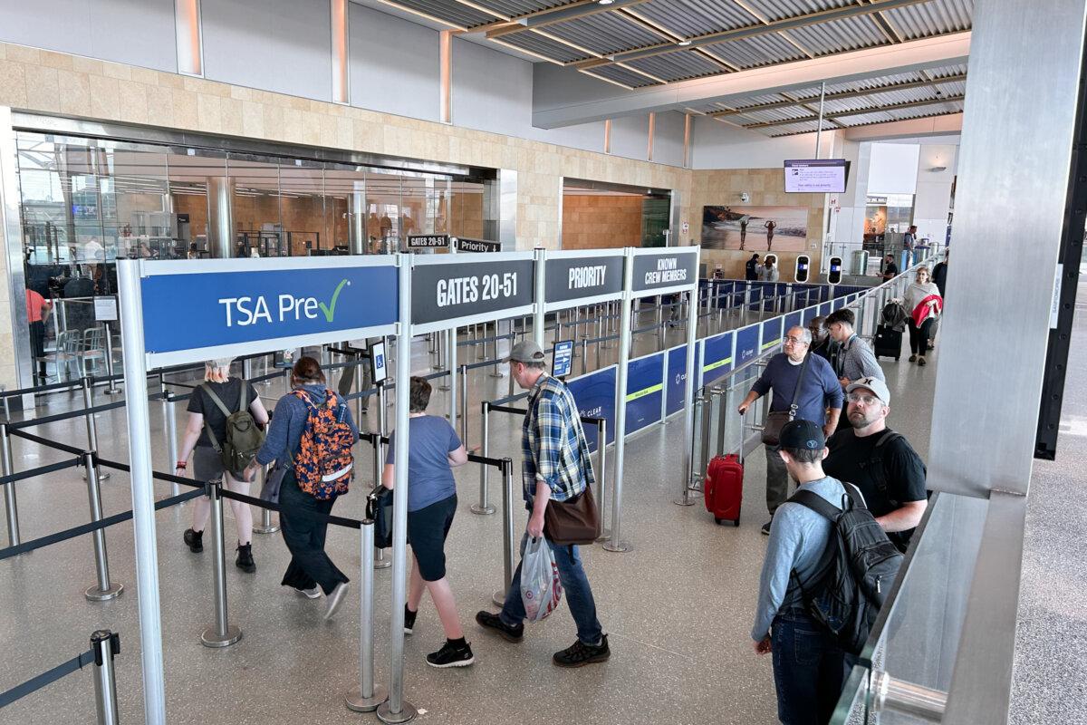TSA Precheck entry at San Diego International Airport on Oct. 26, 2024. (Jane Yang/The Epoch Times)