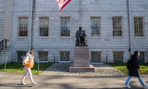 Judge Blocks Harvard Foreign Student Enrollment Ban; Trump Floats 50 Percent Tariffs on EU