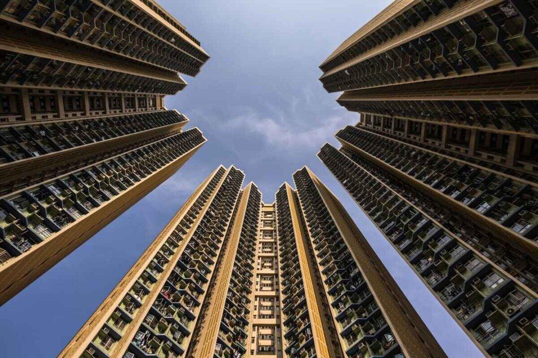 Sharp Drop in HIBOR Unlikely to Save Hong Kong’s Real Estate Market Riddled With Structural Challenges: Experts