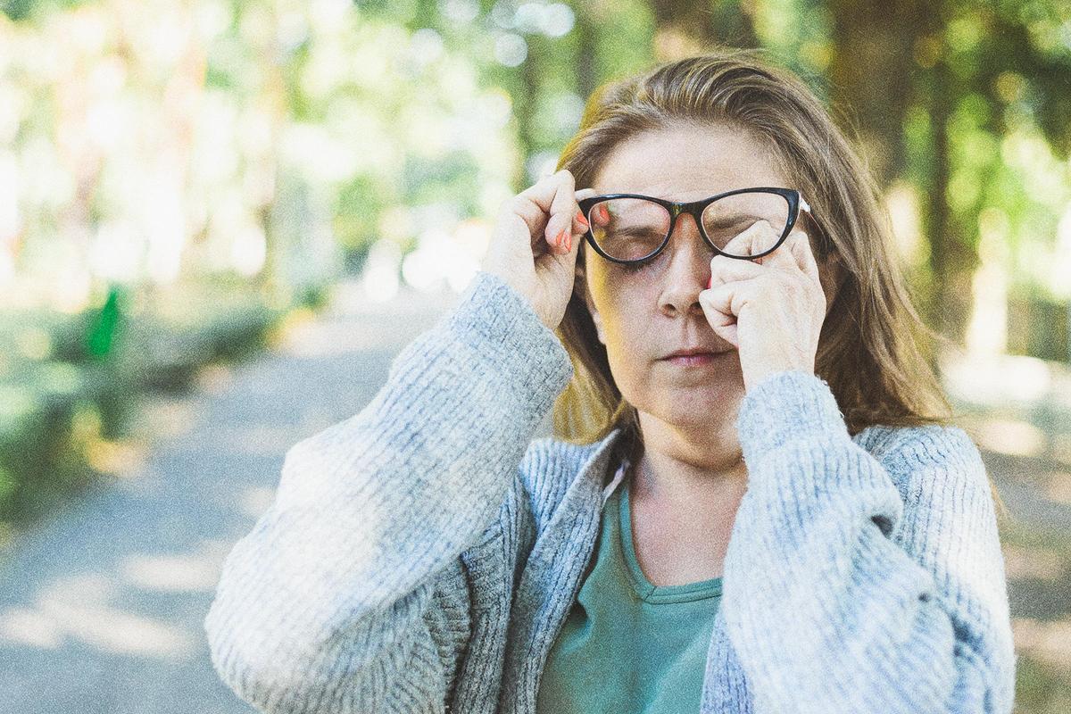 7 Acupoint Massage Techniques and Wellness Tips for Eye Health