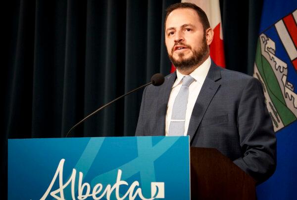 Alberta Announces $143 Million for 476 Classroom ‘Complexity Teams’