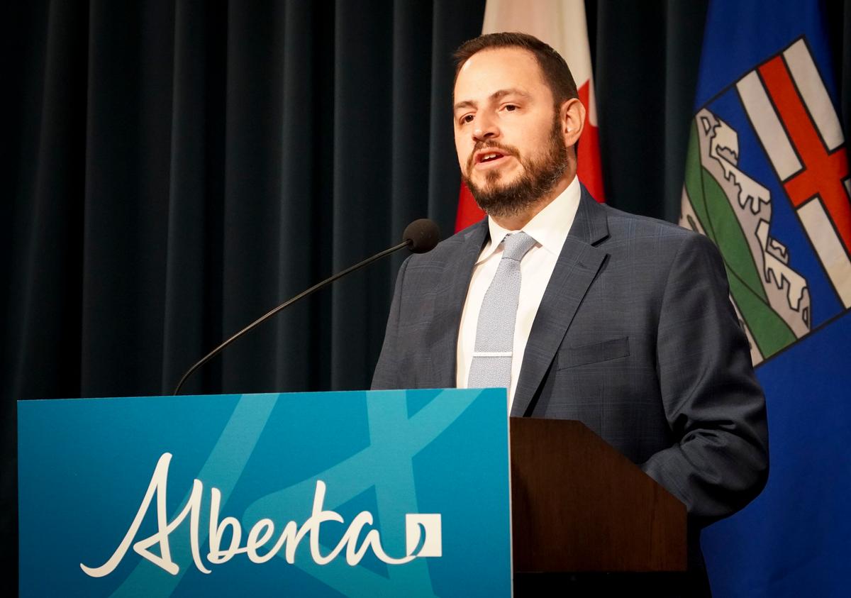 Alberta to Set Guidelines on School Library Books After Parents Flag Sexually Explicit Content