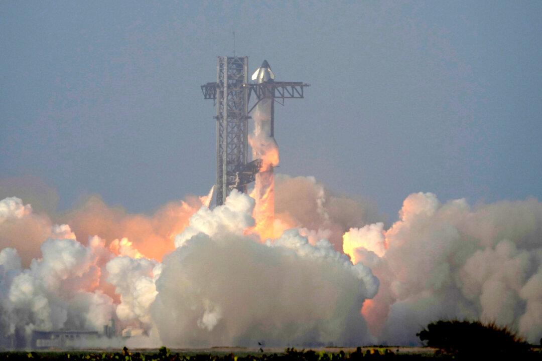 SpaceX Launches Another Starship Rocket After Back-to-Back Explosions, but It Tumbles Out of Control