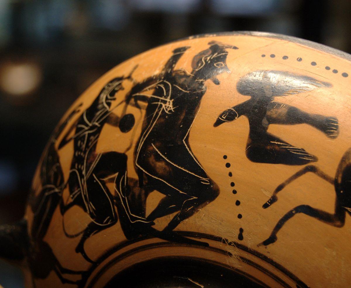 Herakles freeing Prometheus from his torment by the eagle, circa 500 B.C. Attic black-figure cup. (Public Domain)