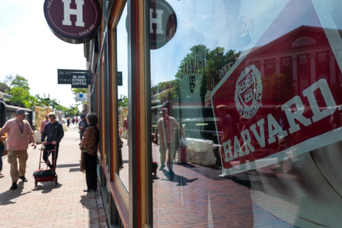 Trump Says Harvard Should Implement 15 Percent Cap on Foreign Students