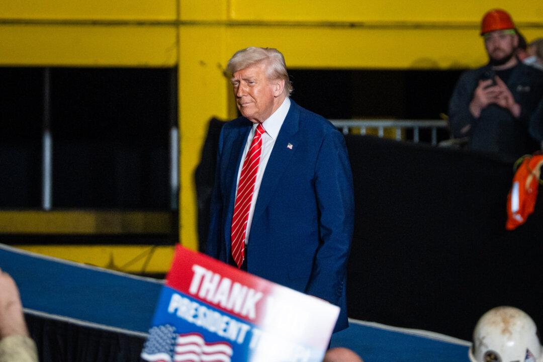 Trump Says Rare Earth Export Issue Resolved Following Call With Xi