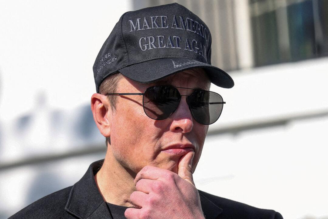Musk Companies Sue Apple and OpenAI, Allege Monopolistic Practices