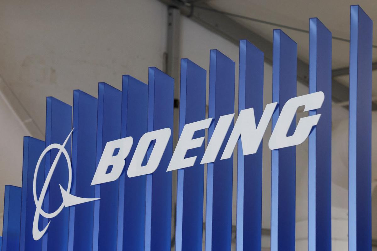 Boeing Hires Former Lockheed Martin Executive as Next CFO