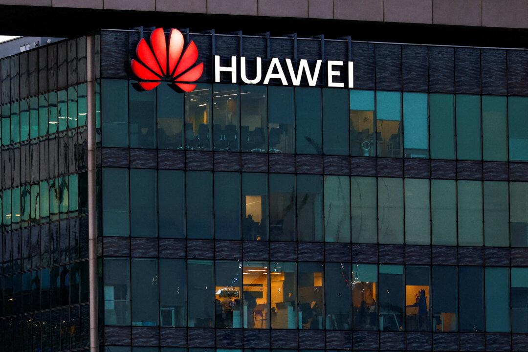 Malaysia Says Government Not Involved in AI Project Using Chinese Huawei Chips
