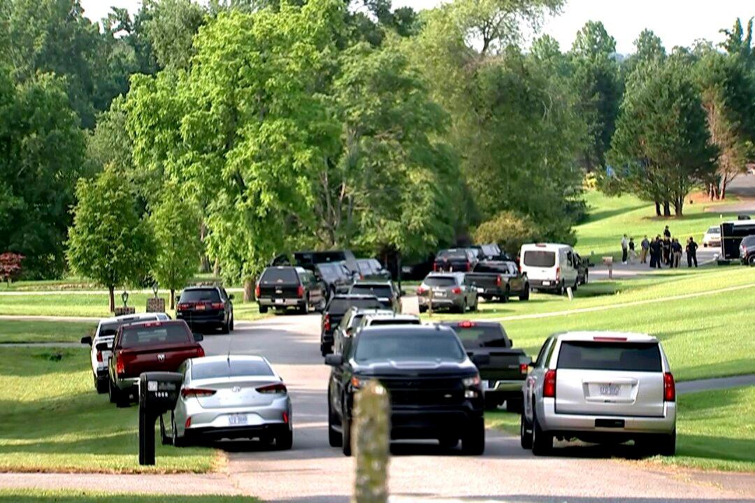 Shooting Leaves 1 Dead, 11 Injured on North Carolina Street During House Party