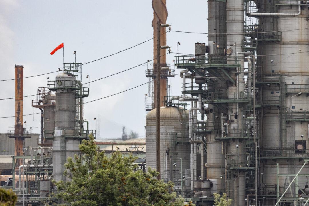 Newsom Declares Emergency in Orange County Over Fears of Chemical Tank Explosion
