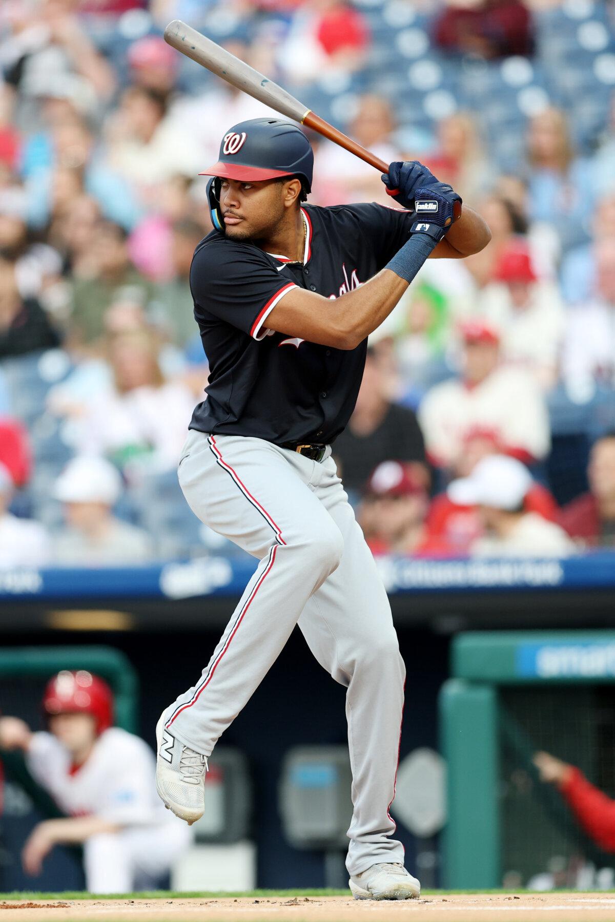 Woods’ Power and Speed Leading Nationals Back to Competitiveness | USNN World News James Wood #29 of the Washington Nationals at bat during a game against the Philadelphia Phillies at Citizens Bank Park in Philadelphia, Pa., on April 29, 2025. (Emilee Chinn/Getty Images)