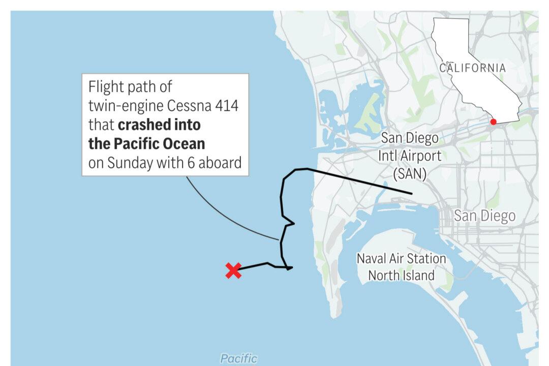 6 Killed in Small Plane Crash Off San Diego Coast