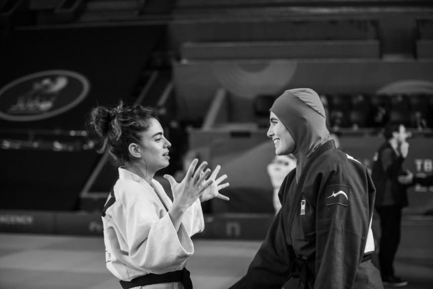 Shani Lavi (Lir Katz, L) and Leila Hosseini (Arienne Mandi), in “Tatami.” (XYZ Films)
