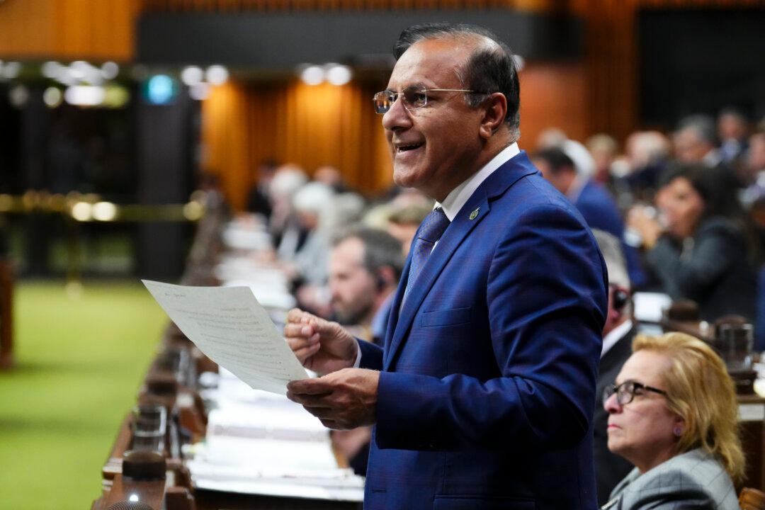 Feds Identify Nearly 500 Initiatives to Cut Red Tape