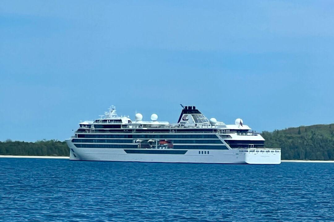 Great Lakes Cruising on the Grow; Mackinac Island a Sight to Sail