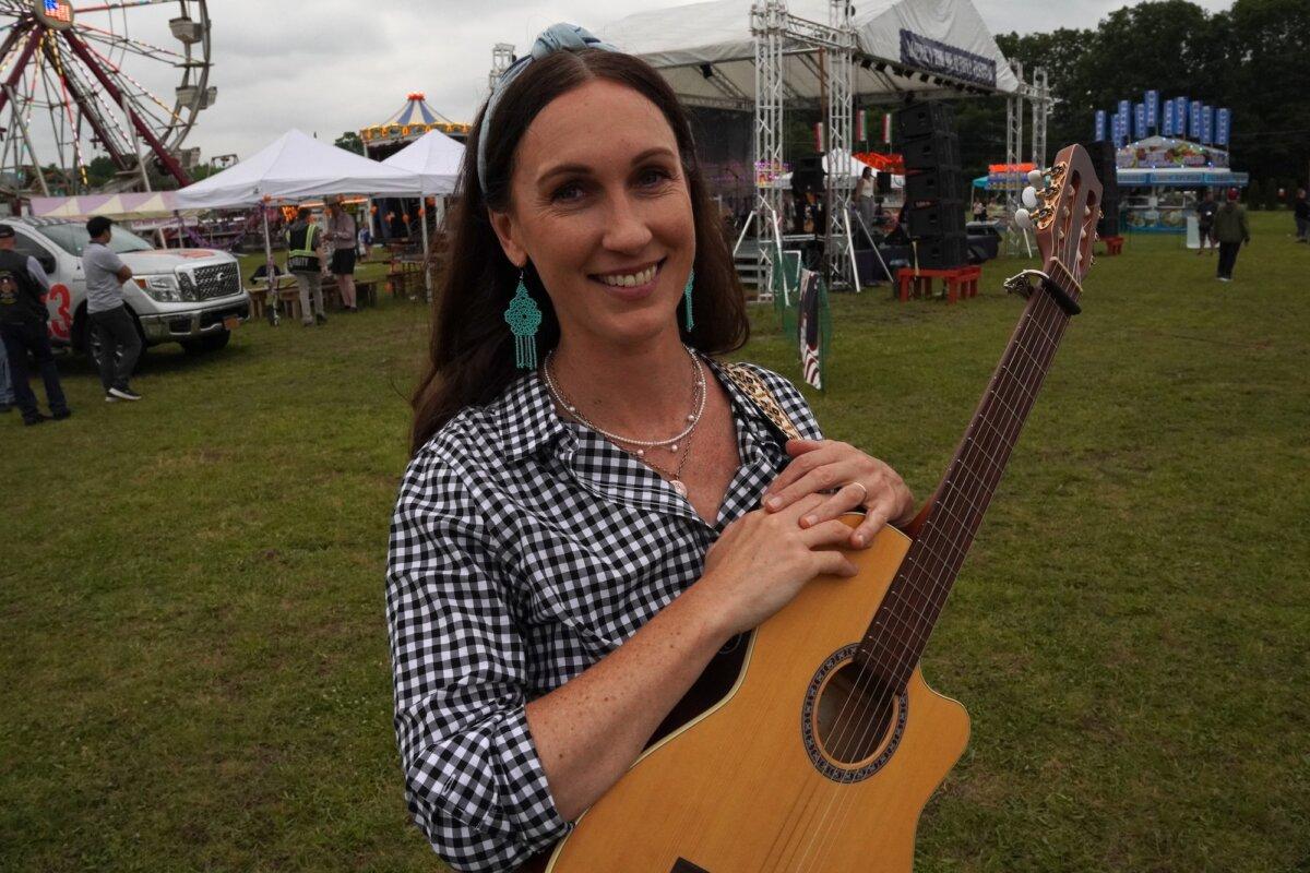 Singer-songwriter Katy Mantyk at the America the Beautiful Festival in Deerpark, N.Y., on June 14, 2025. (Oliver Mantyk/The Epoch Times)