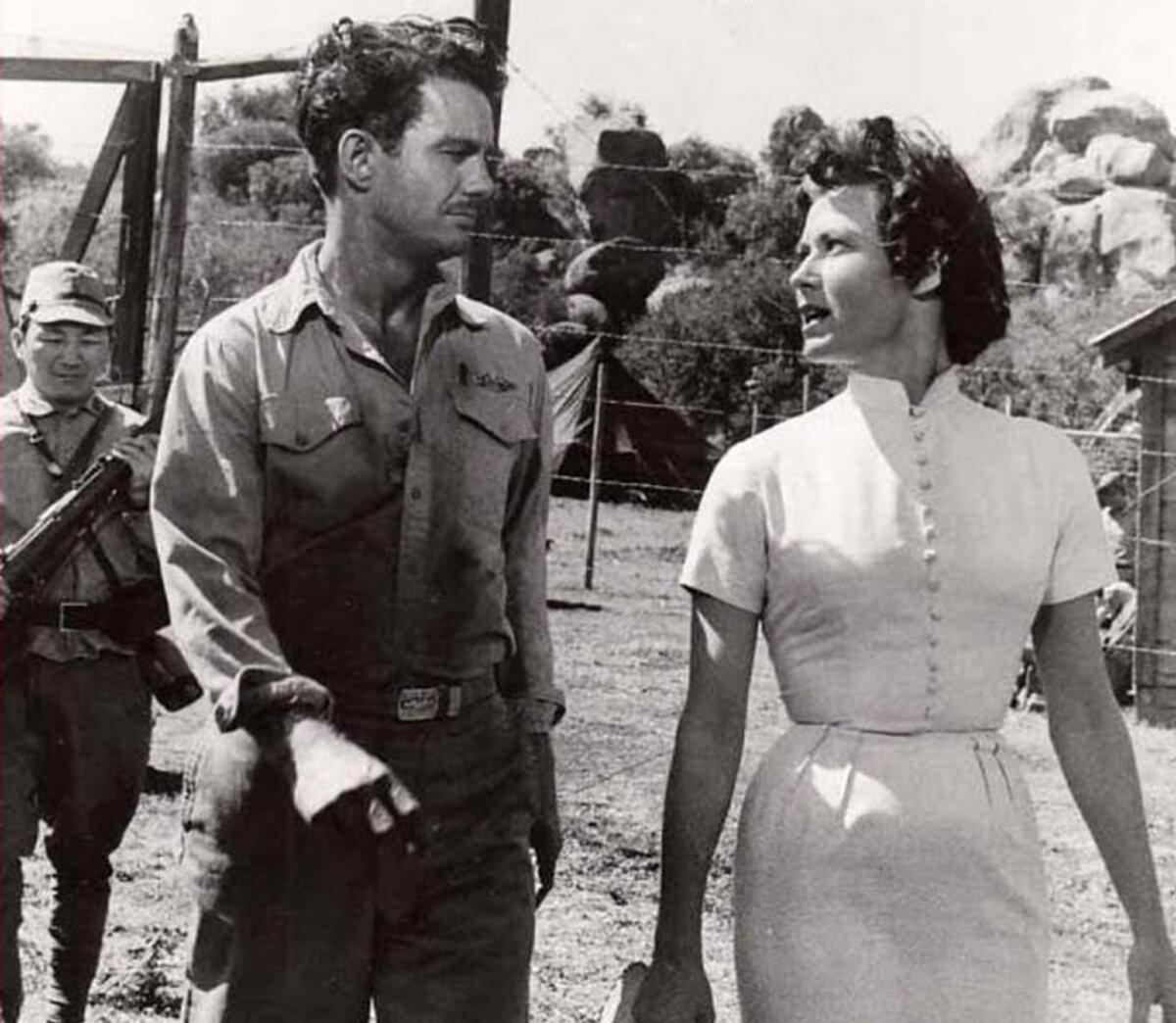 Lt. Cmdr. Jeff Conway (Cliff Robertson) talks and walks with Karen Phillips (Gia Scala), in “Battle of the Coral Sea.” (Morningside Productions)