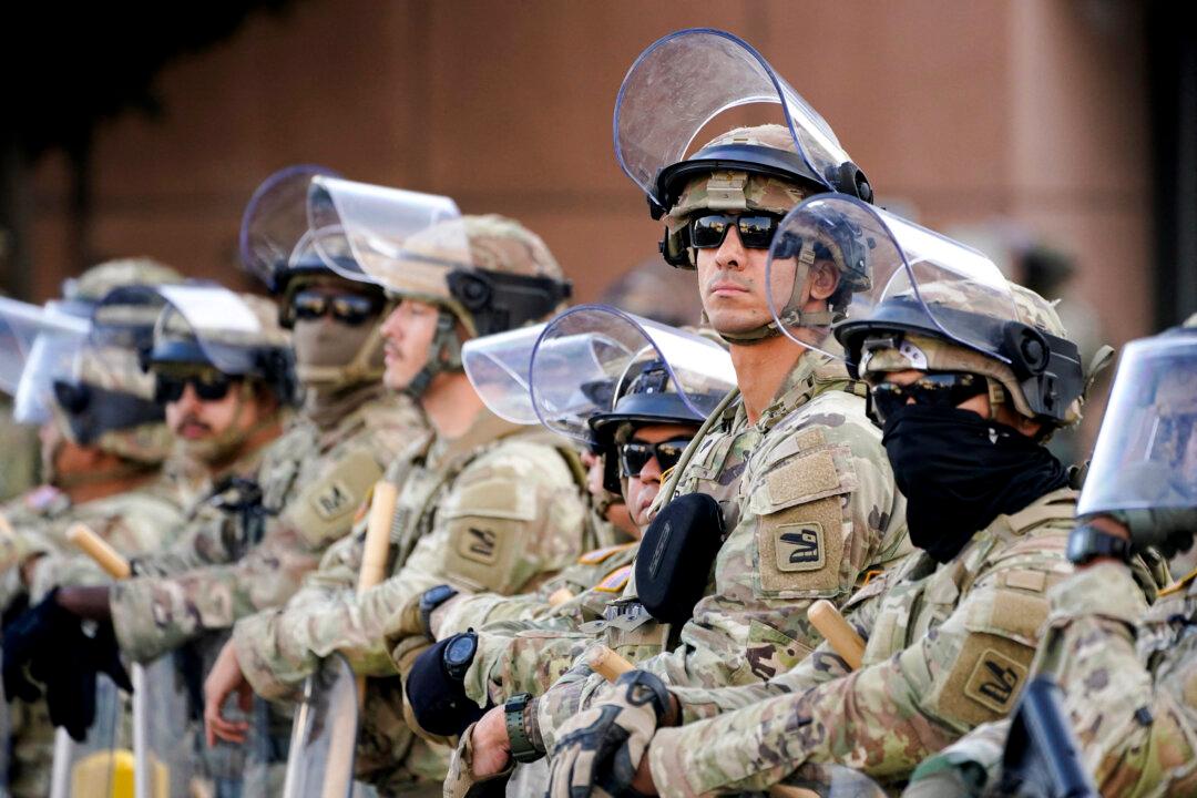 Half of 4,000 National Guardsmen Deployed to LA to Return Home
