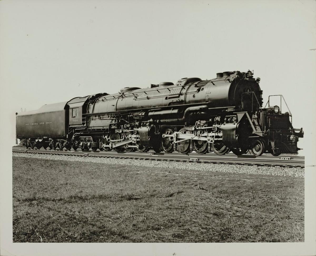 Railroads, Innovation, and the Race for the New York Market