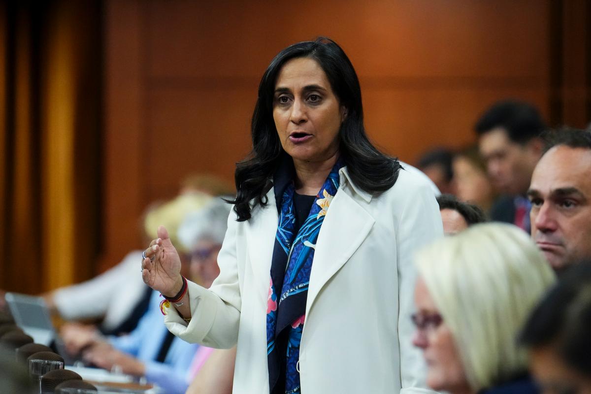 Foreign Affairs Minister Says Canada ‘Evaluating’ Relations With Israel After Qatar Strike