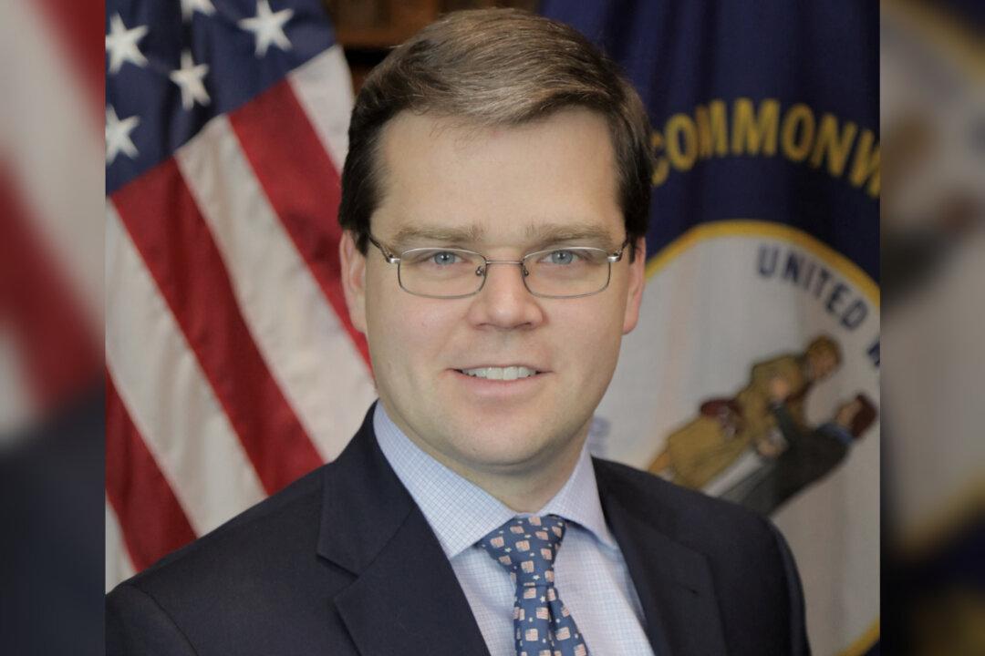 Trump Taps Kentucky Lawyer for Judgeship 3 Years After Biden Scrapped Nomination Plans