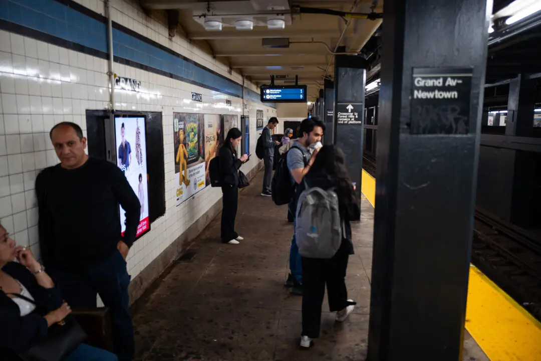 Trump to Appoint New Board for Mediations in New York Rail Labor Dispute