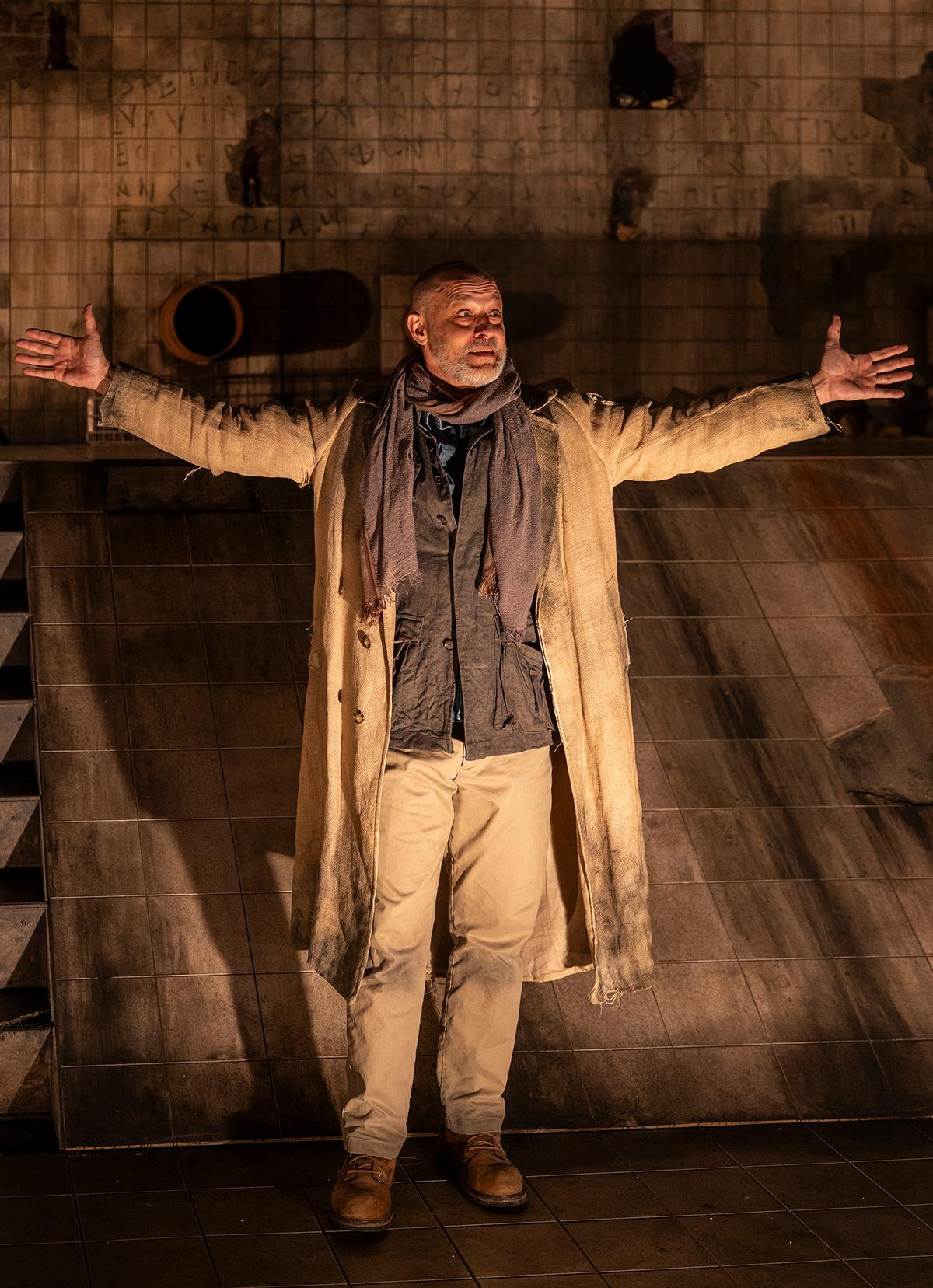 Timothy Edward Kane effortlessly transforms from one character to another in "An Iliad." (Michael Brosilow)