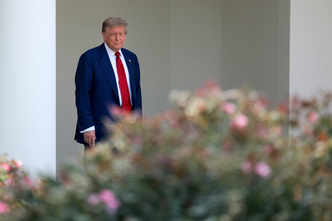 Trump Ends Tariff Exemptions on All Low-Cost Shipments, Sets Levies on Copper and Brazil Imports