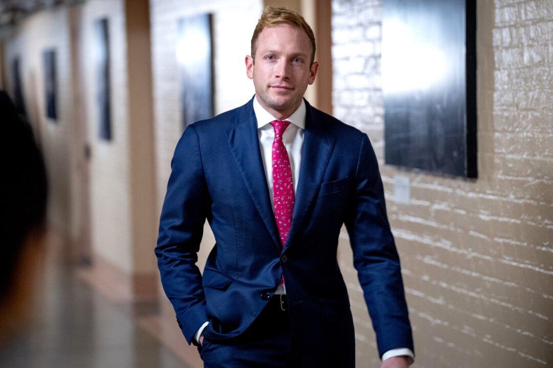 Ohio Man Arrested After GOP Lawmaker Run Off Road by Driver Waving Palestinian Flag