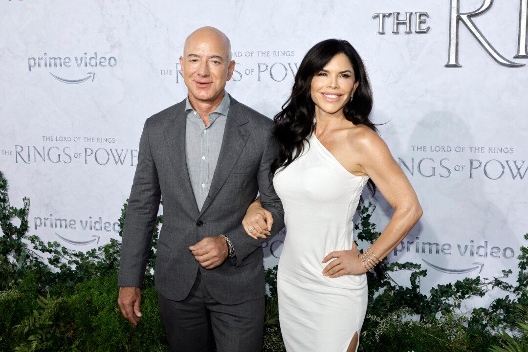 Venice Divided Ahead of Billionaire Bezos’ ‘Wedding of the Century’