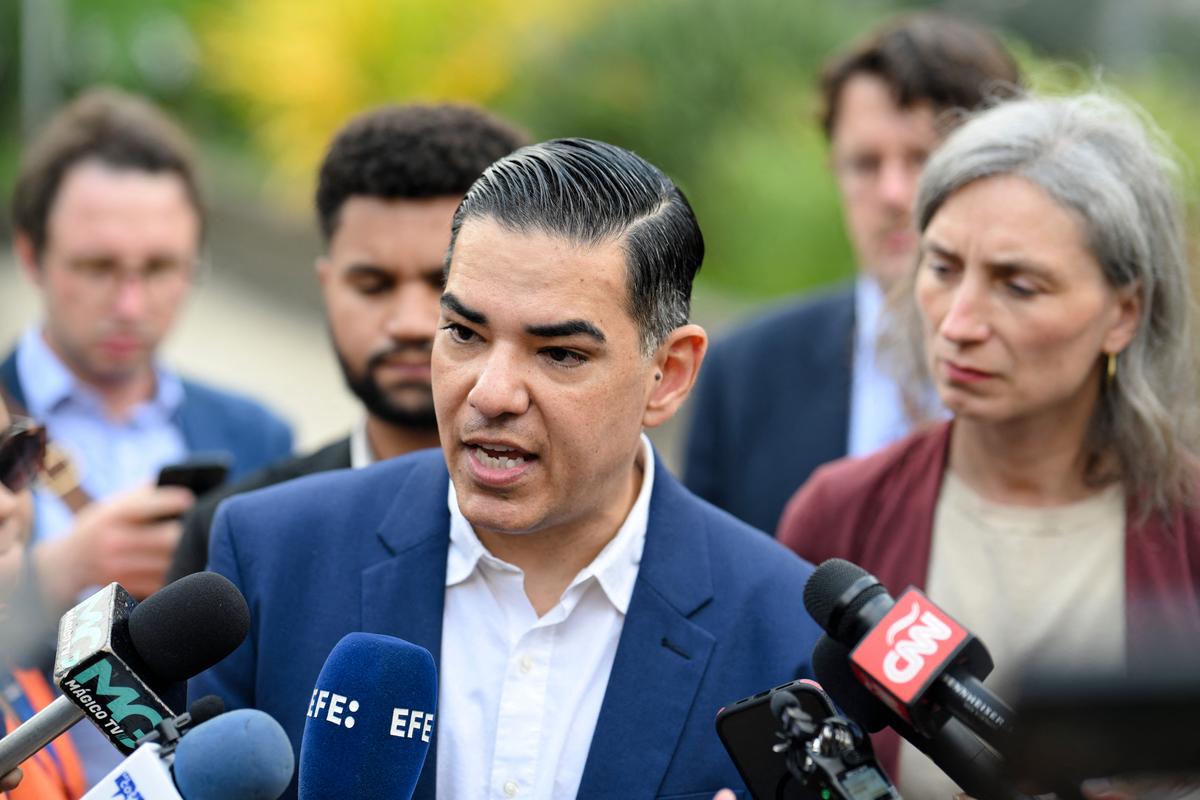Robert Garcia Elected to Lead House Oversight Democrats