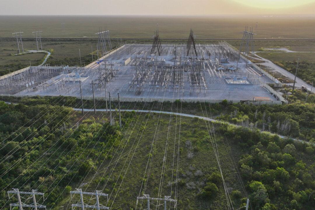 DOE Warns of Higher Electricity Bills as Grid Operators Prepare for Summer Surge